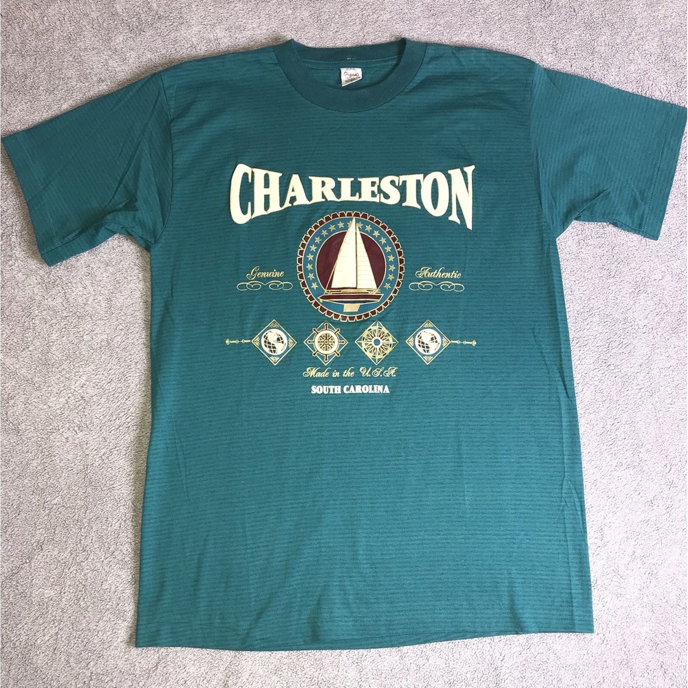 Vintage Charleston T-shirt Mens Large Sailboat Graphic SC USA 90s Logo